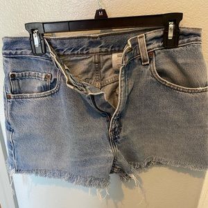 Levi vitg jean shorts